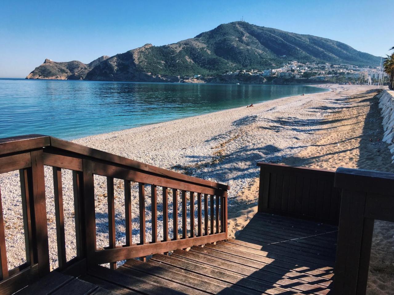 Апартаменты Albir Vacation Альбир Экстерьер фото